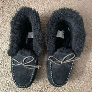 UGG Women’s Alena Moccasin Size 7